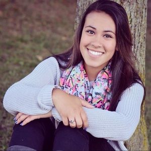 Meet your Posher, Victoria